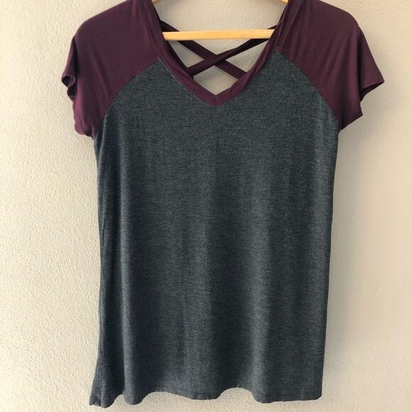 Vanity short sleeve tee strappy open back V-neck purple gray stretchy Size XS - Picture 2 of 3